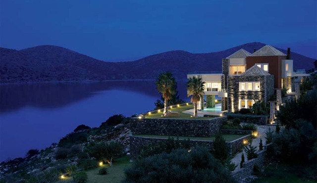 Villa Atlantis 5 bedroom villa - BEST PRICE GUARANTEE in Elounda
