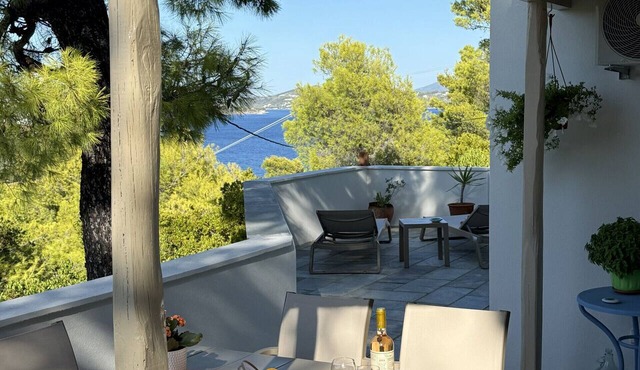 Villa Dorothea, charming and private 2 bedroomed v in Skiathos