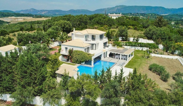 Villa Electra - Eight Bedroom Villa, Sleeps 23 in Ionian Islands