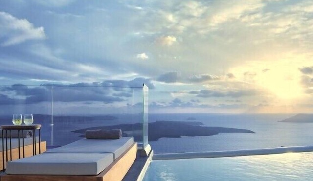 Villa Ioli with Stunning Caldera Views in Santorini
