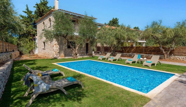 Villa Ionio Elia by Villa Plus in Ano Vasilikos