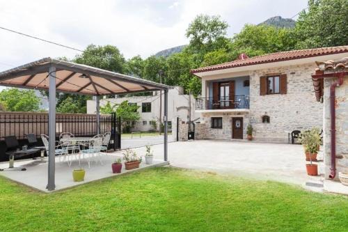 Villa Iris in Mystras