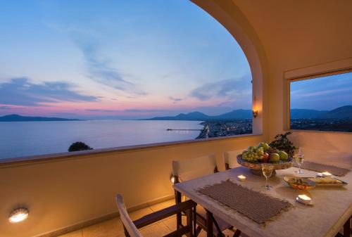 Villa Itis Superb Residence with Balcony & Panoramic View in Neapoli Voion