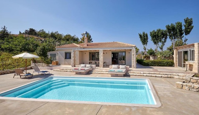Villa Kanaki Private Pool Villa for Familes and Groups in Galatás