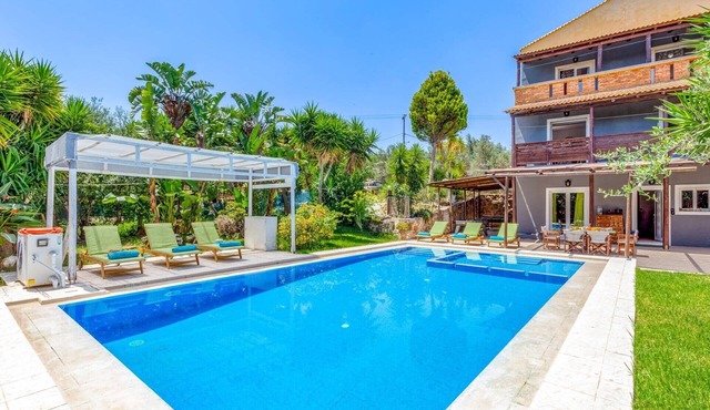 Villa Liostasi by Villa Plus in Agia Marina