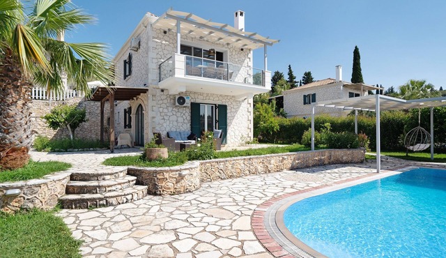 "Villa Nefeli" with Sea View, Private Pool & Wi-Fi in Lefkada