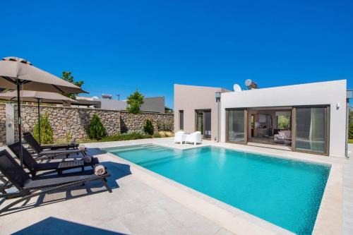 Villa Pasteli Sweet by Villa Plus in Lygia
