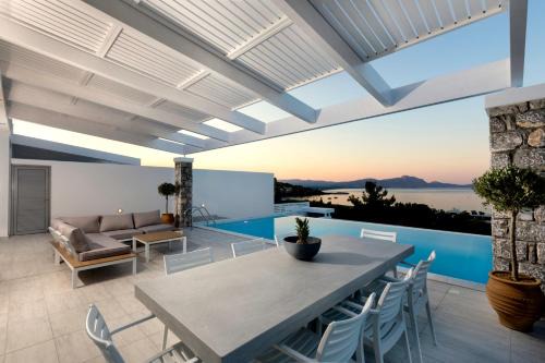 Villa Phos with swimming pool in Lindos in Lindos