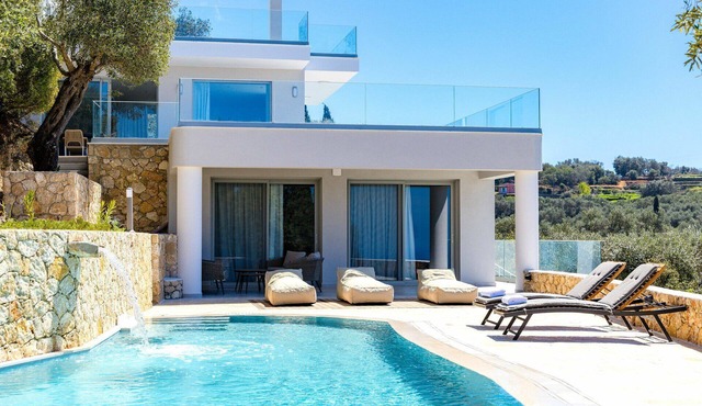 Villa Prokimea - Luxury villa with private pool and seaview in Corfù, Greece in Makrades