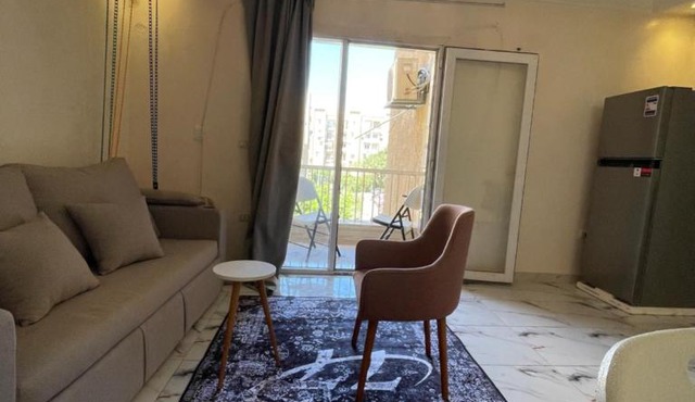 Zayed beverly Rosh in Sheikh Zayed