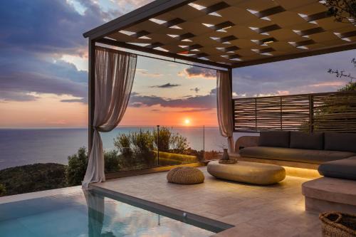 Entheos Villa 