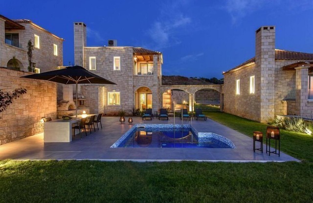 Villa with private pool in Chersonissos in Chersonissos