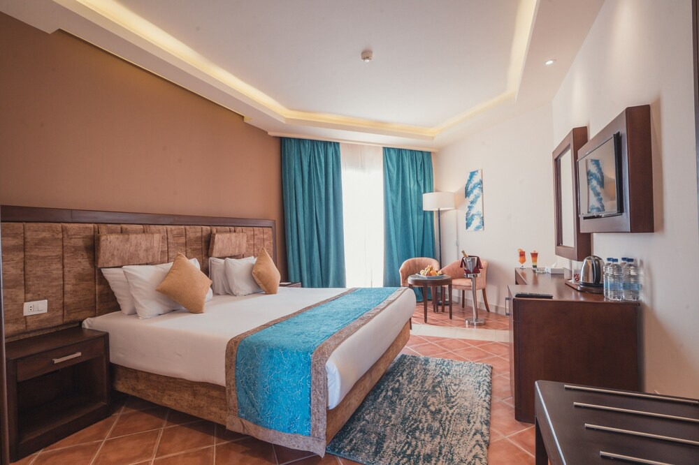 Ras Nasrani Hotel | Ivy Cyrene Sharm Resort Adults Friendly Plus 13