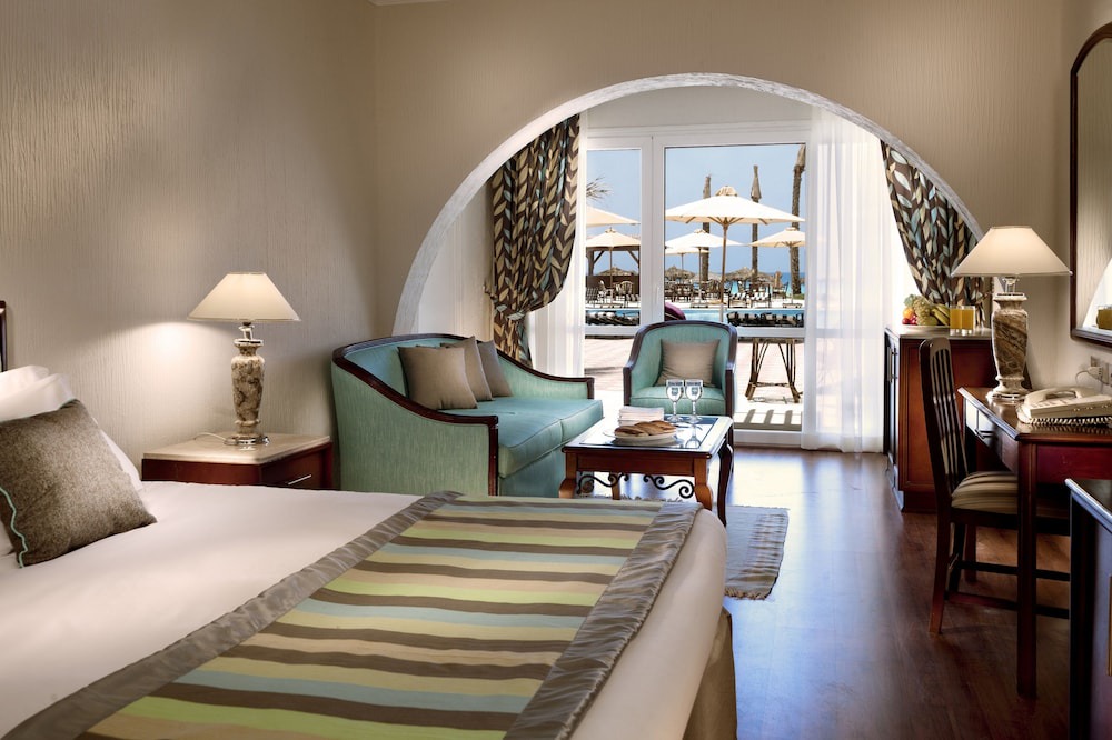Borg el Arab Hotel | Borg El Arab Beach Hotel