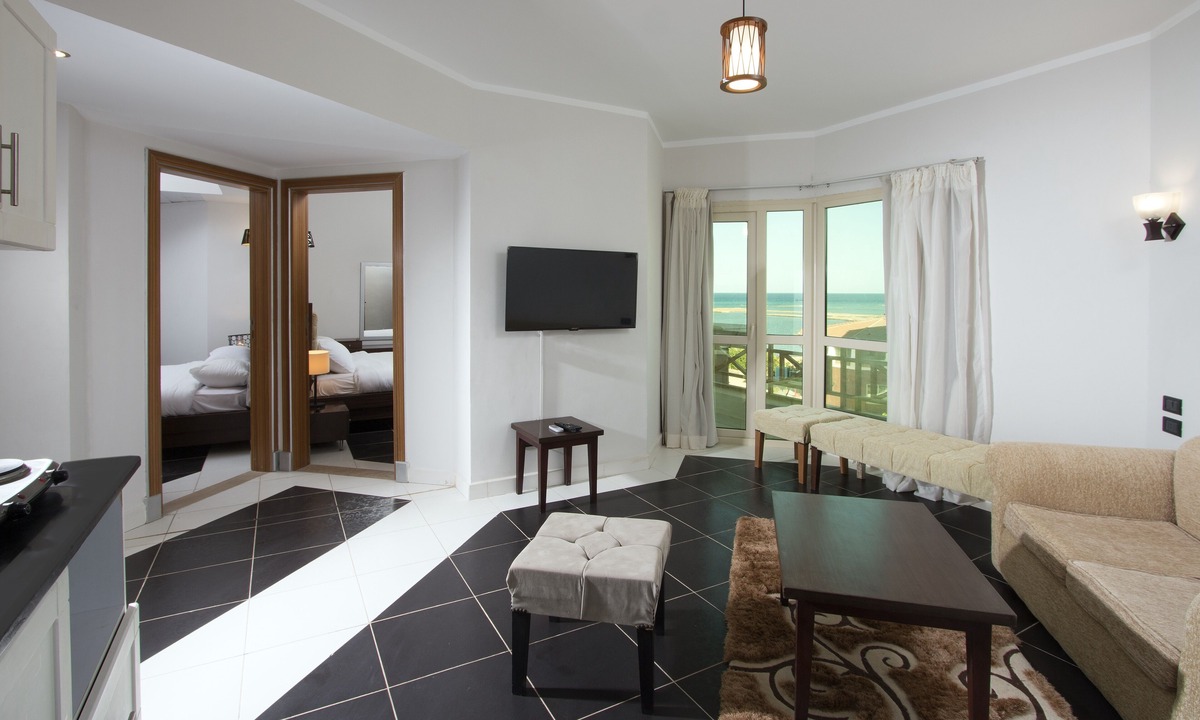 Al Ahyaa Apartment | Royal Beach Serviced Apartments