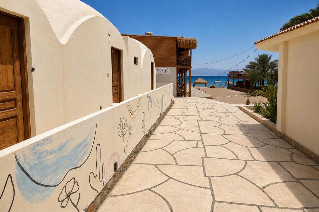 Nuweiba Cabin | White House Camp