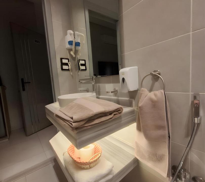 Downtown Cairo Hotel | The Grand Elite Cairo Hotel