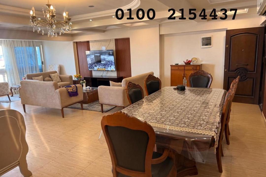 Port Said Apartment | شقة 103 عائليه مطلة علي قناة السويس والبحر