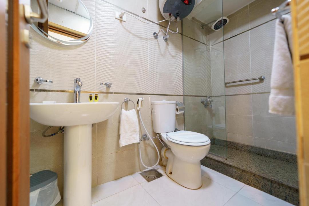 Qasr an-Nil Hotel | Royal Home Residence