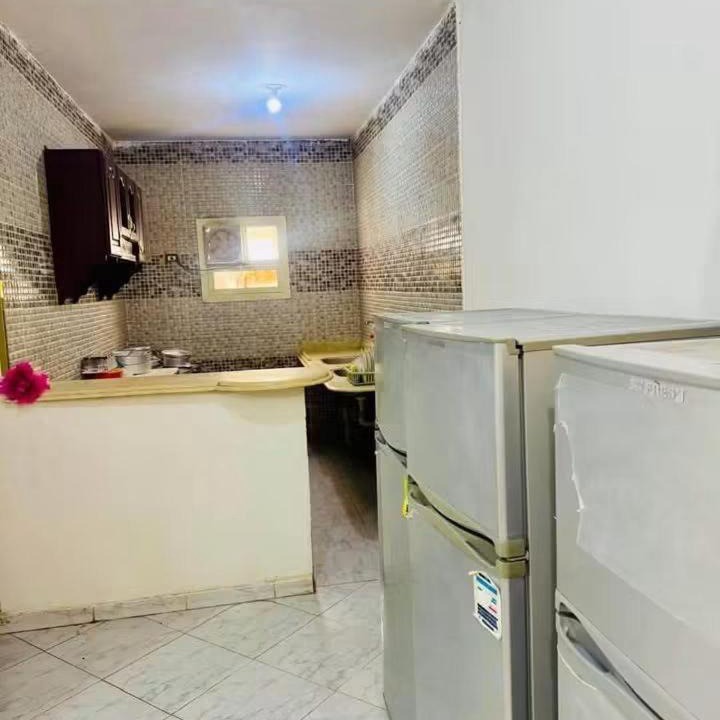Heliopolis House | Jaml gust house
