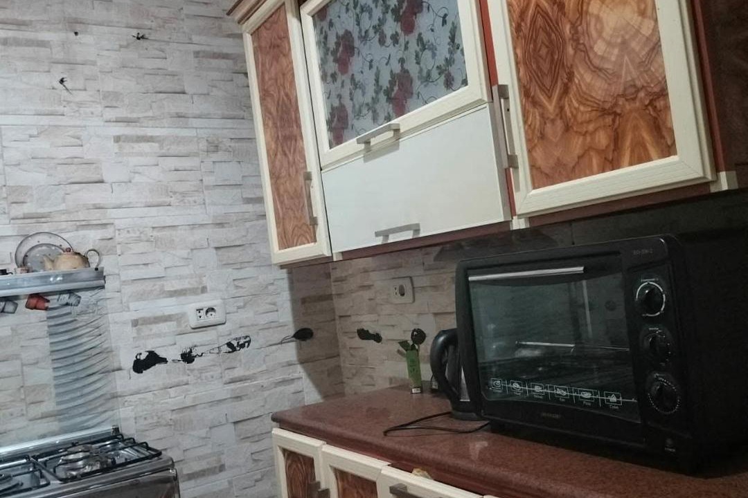 Al-Khalifa Apartment | شقه مفروشه ثلاث غرف واتنين حمام مكيفه بالكامل المقطم فشارع تسعه الرئيسي امام مطعم حسني الكبابجي