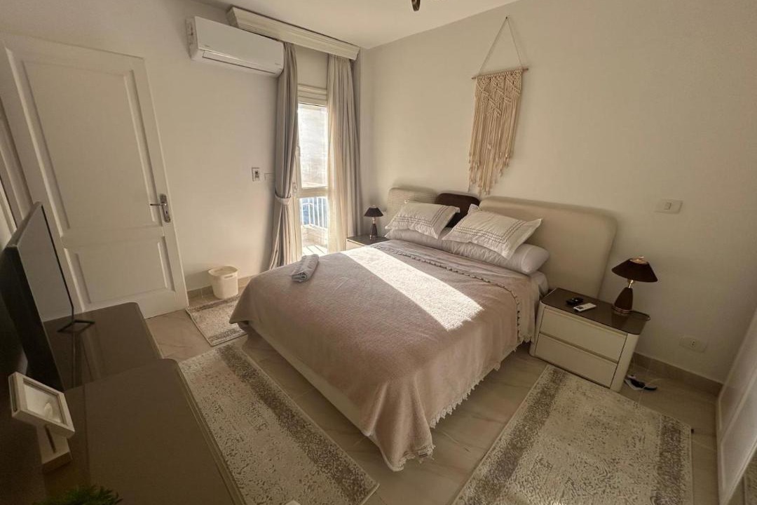 Madinaty Apartment | A B12 Cozy Retreat in Madinty with Work-Station