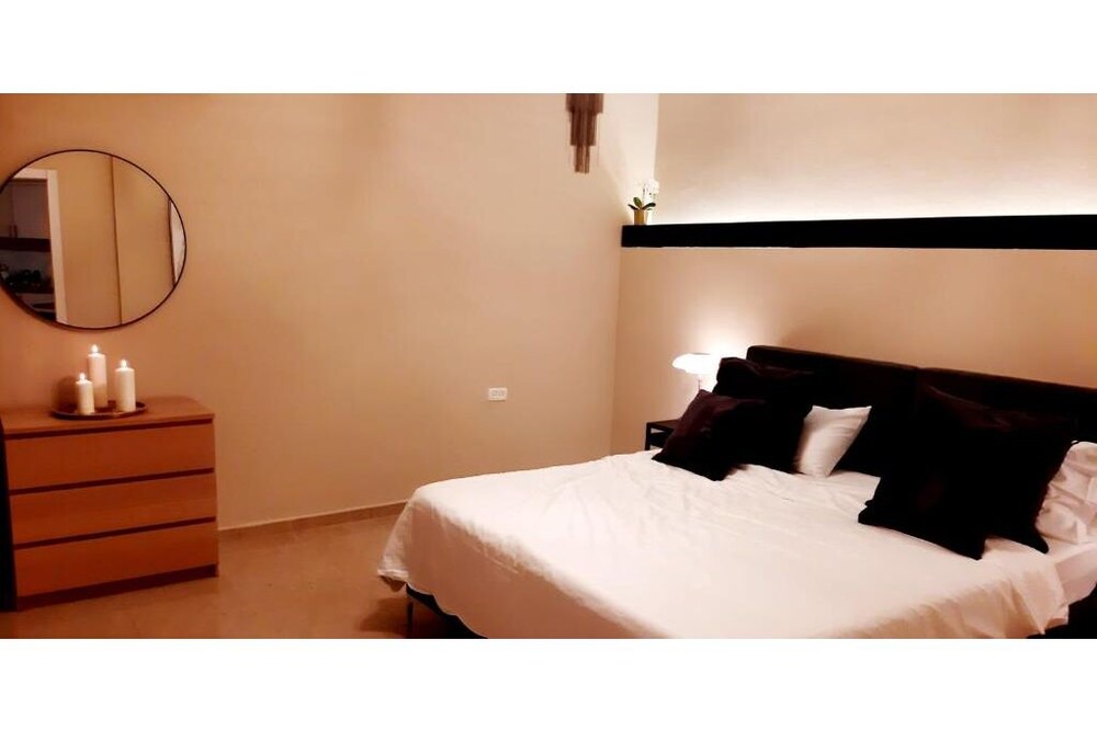 Photo of Bedroom in West Bank