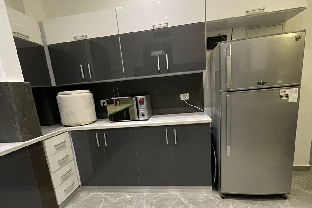 Photo of Kitchen in Sheikh Zayed City