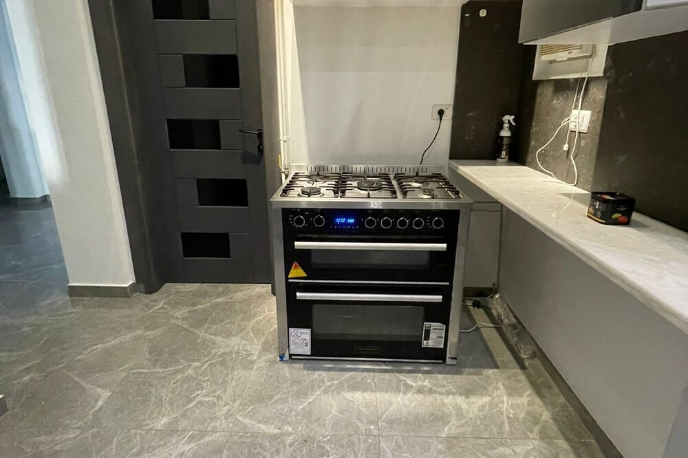 Photo of Kitchen in Sheikh Zayed City