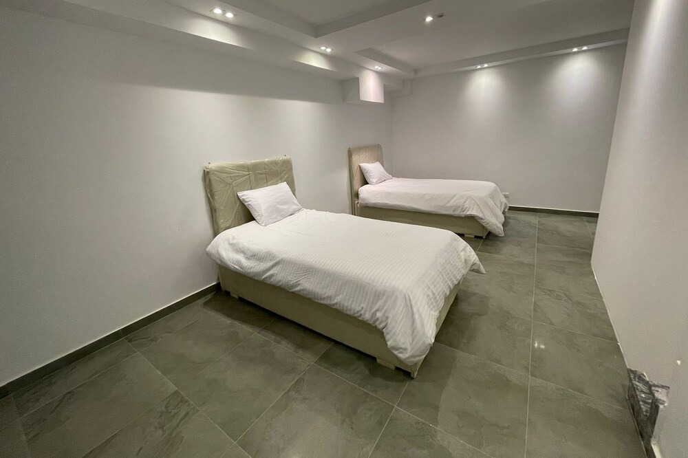 Photo of Bedroom in Sheikh Zayed City