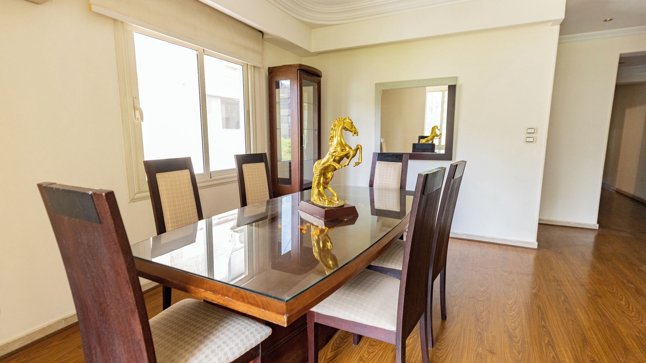 Photo of Bedroom in Taqseem Laselky