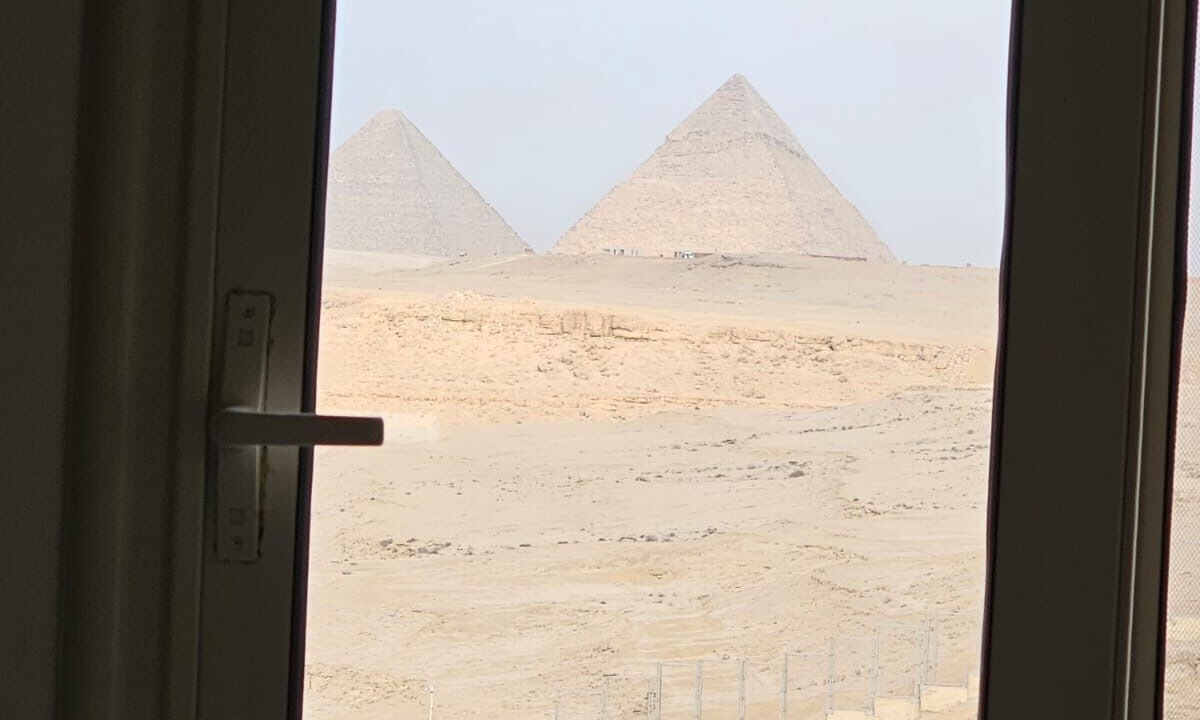 Photo of Livingroom in Pyramids Gardens
