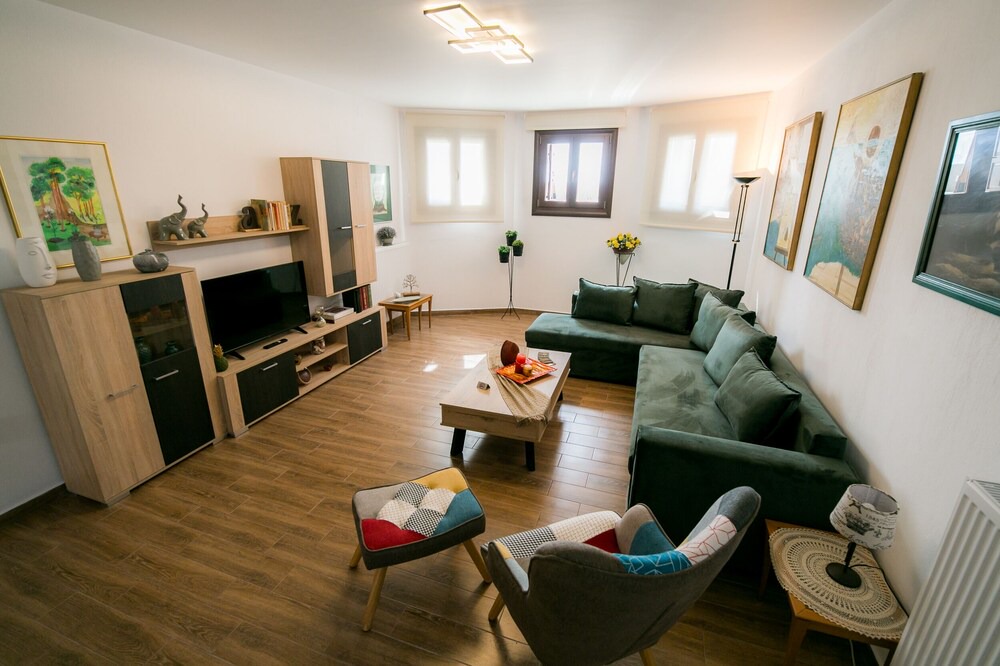 Photo of Livingroom in Koropi