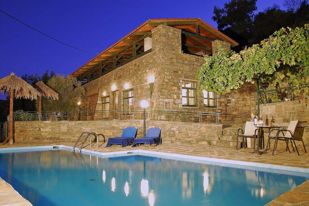 Photo of Outdoor in Prina