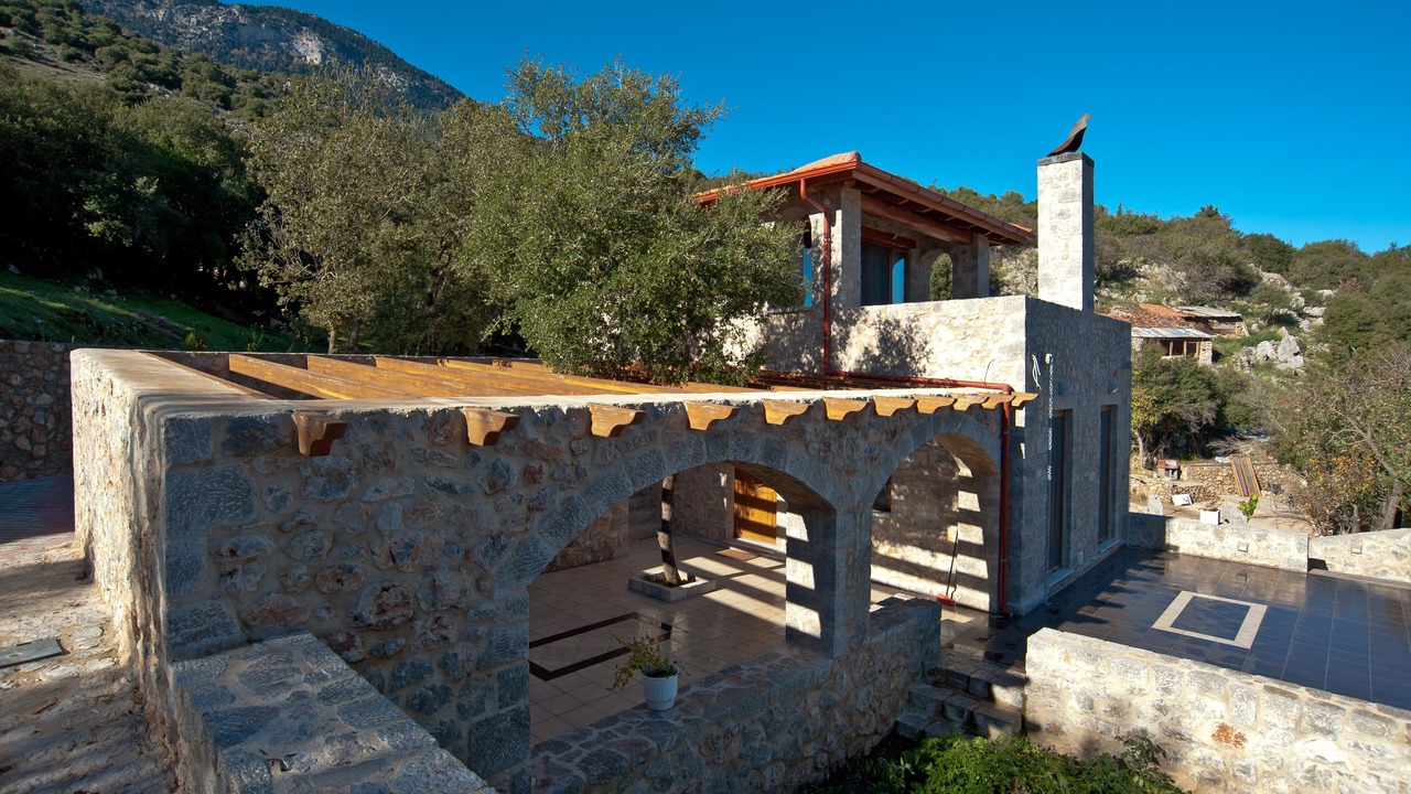 Photo of Outdoor in Lilaia