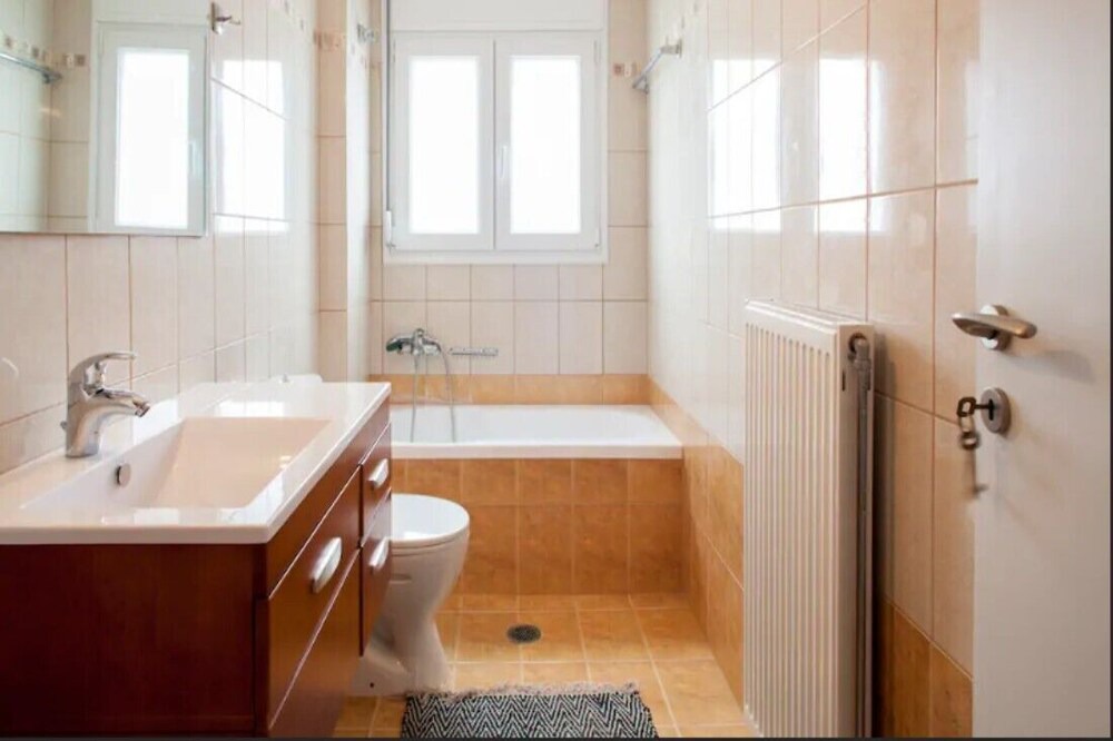Photo of Bathroom in Skotino