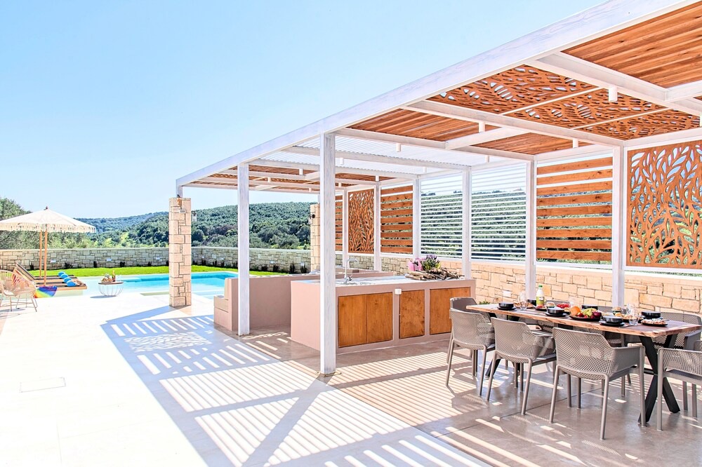 Photo of Patio Balcony in Kavallos