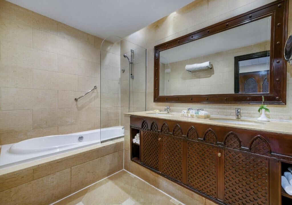 Photo of Bathroom in Ras Nasrani
