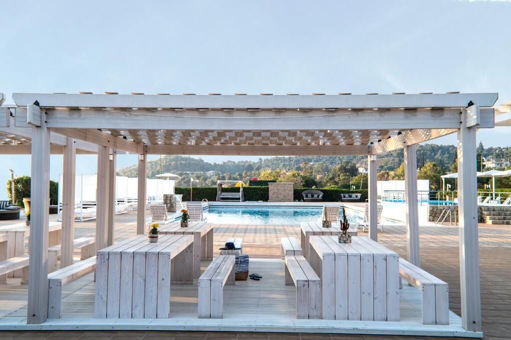 Photo of Outdoor in Petrothalassa
