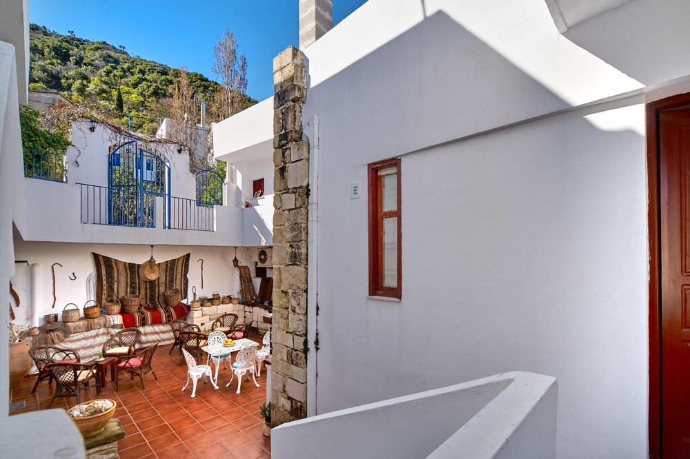 Photo of Patio Balcony in Argyroupoli