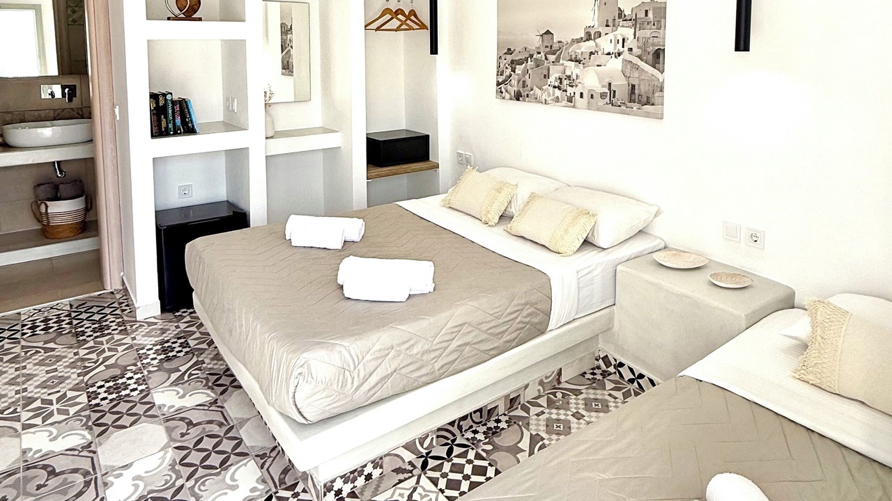 Photo of Bedroom in Fira