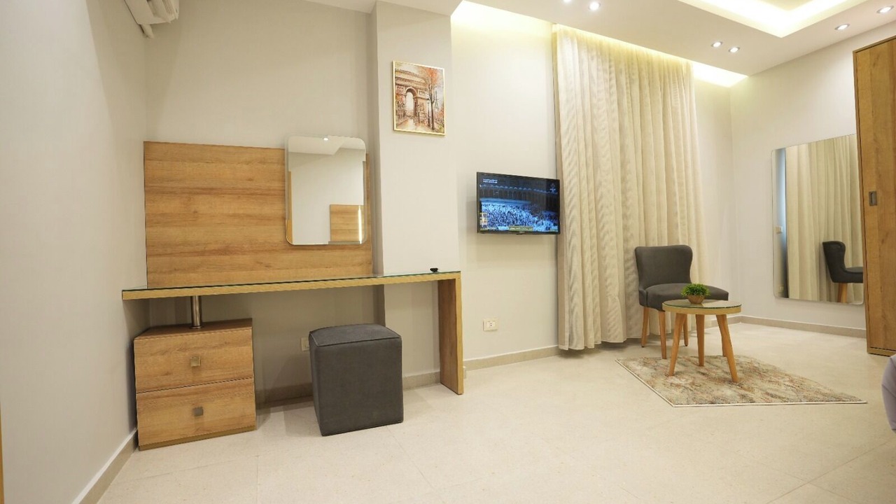 Photo of Bedroom in Sheikh Zayed City