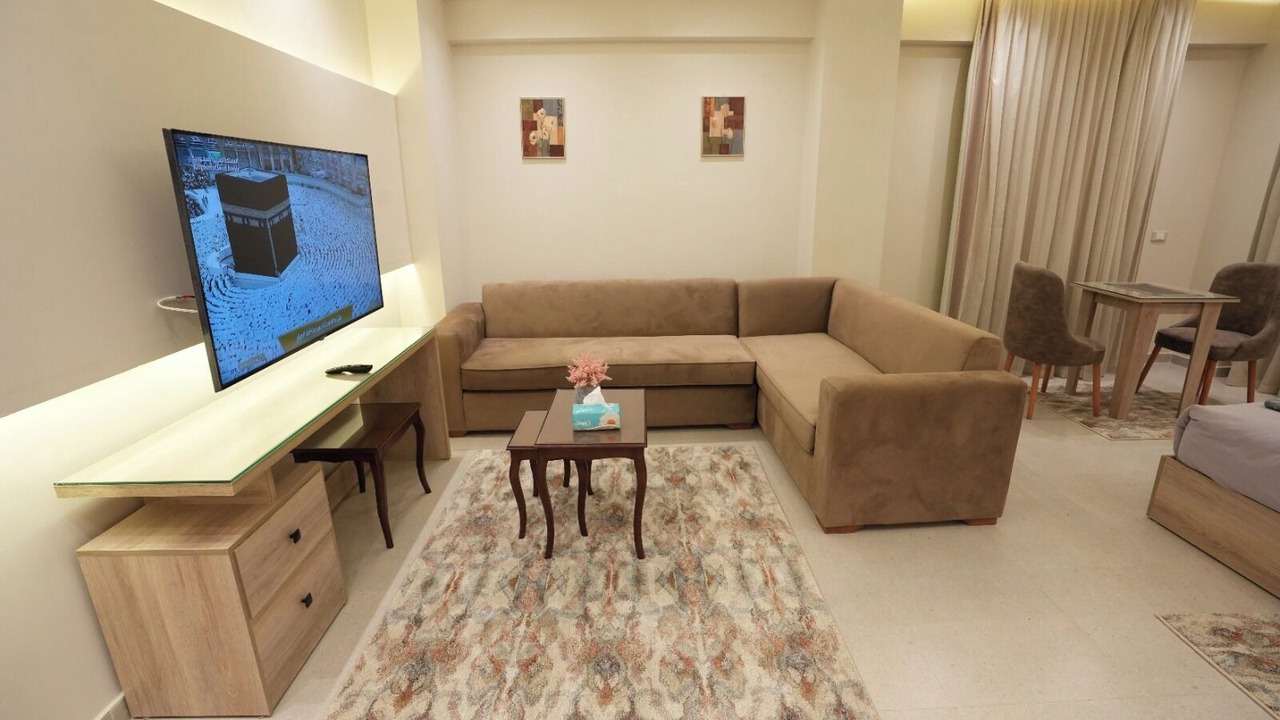 Photo of Livingroom in Sheikh Zayed City