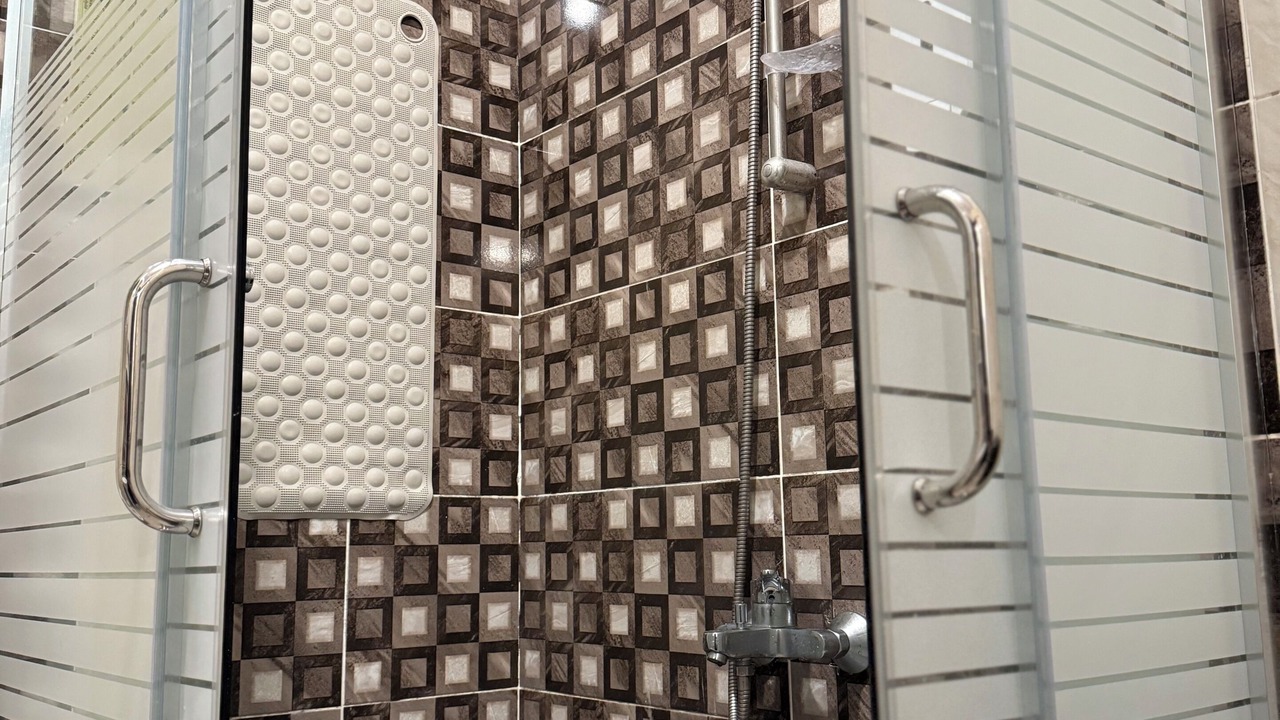 Photo of Bathroom in Sheikh Zayed City