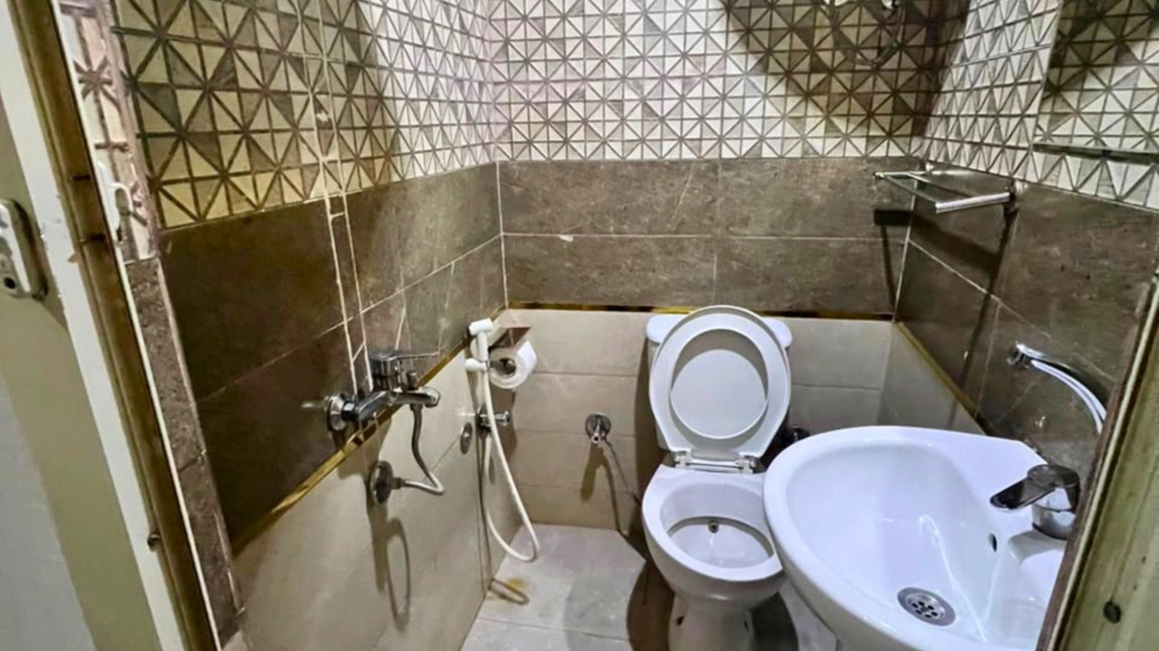 Photo of Bathroom in Giza