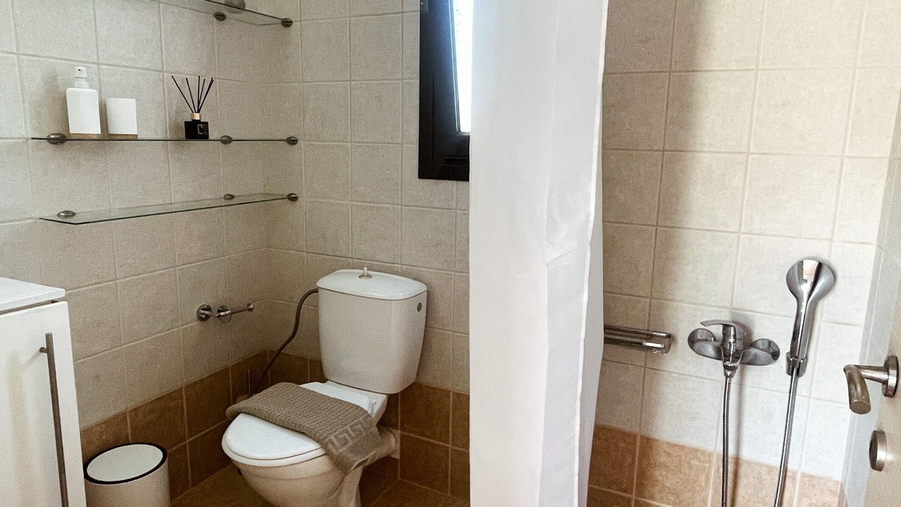 Photo of Bathroom in Almyrida