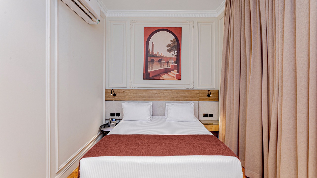 Photo of Bedroom in Zamalek
