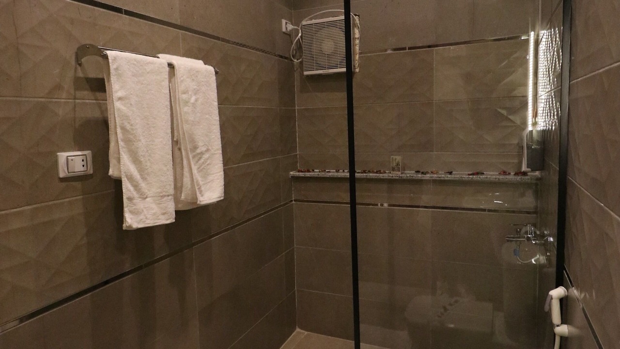 Photo of Bathroom in Kirdasah