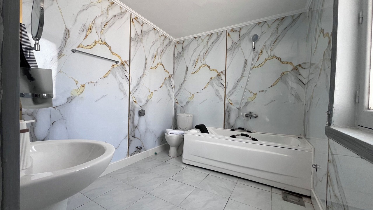 Photo of Bathroom in Abdin