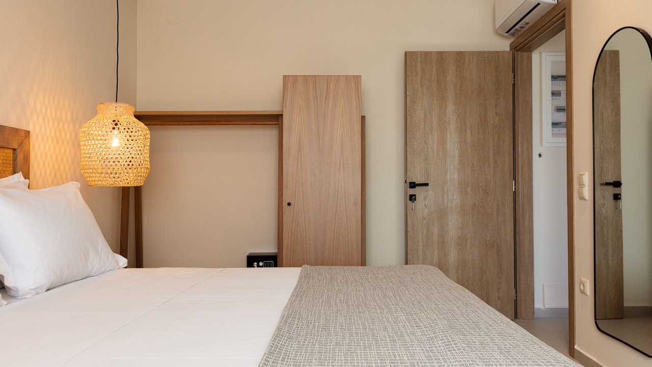 Photo of Bedroom in Adelianos Kampos